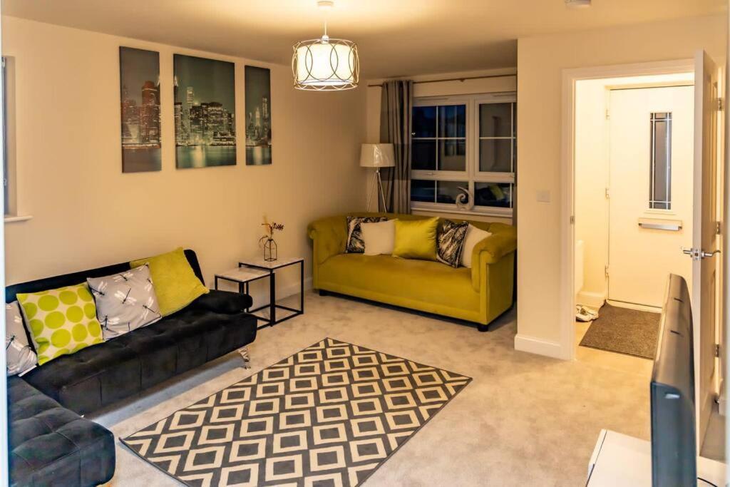Cozy 3 Bed Sasha House In Beeston Nottingham Βίλα Εξωτερικό φωτογραφία