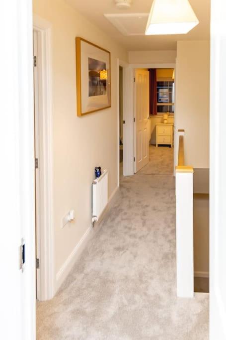 Cozy 3 Bed Sasha House In Beeston Nottingham Βίλα Εξωτερικό φωτογραφία