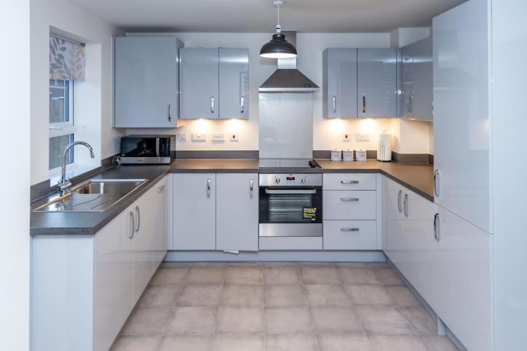Cozy 3 Bed Sasha House In Beeston Nottingham Βίλα Εξωτερικό φωτογραφία