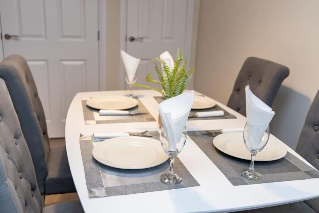 Cozy 3 Bed Sasha House In Beeston Nottingham Βίλα Εξωτερικό φωτογραφία