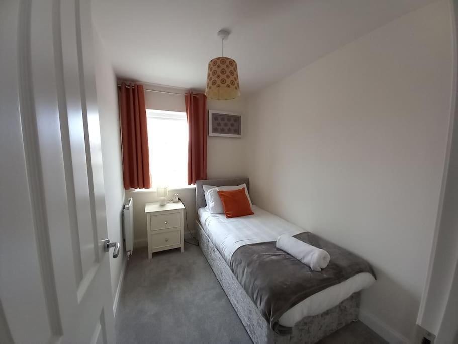 Cozy 3 Bed Sasha House In Beeston Nottingham Βίλα Εξωτερικό φωτογραφία