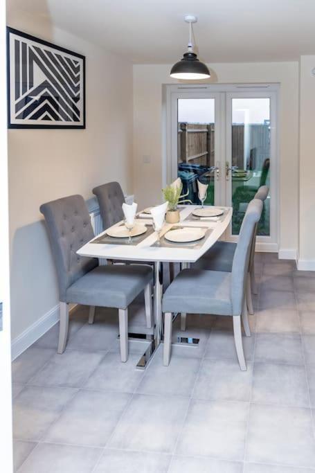 Cozy 3 Bed Sasha House In Beeston Nottingham Βίλα Εξωτερικό φωτογραφία